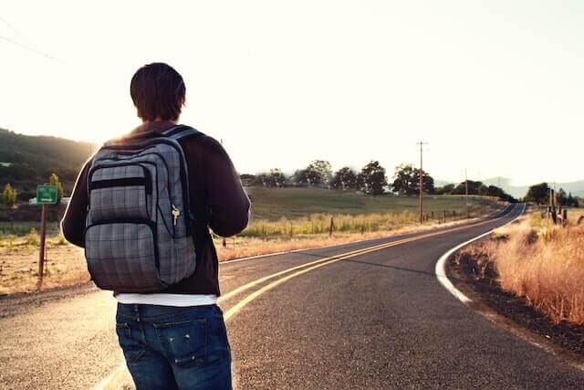 Entenda porque viajar melhora a saúde mental